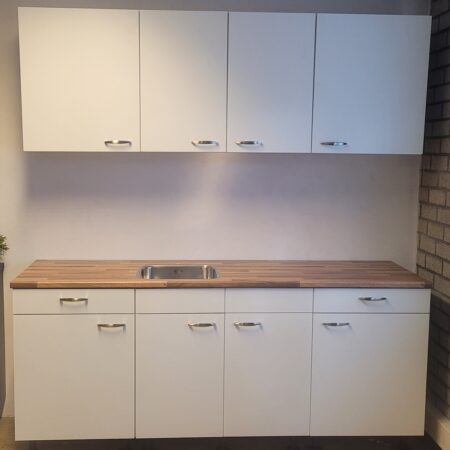 NIEUWE Q-LINE Keuken MAT WIT 210 cm breed K/929