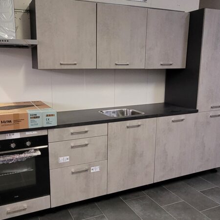 BRUYNZEEL Luxe “ATLAS BETONLOOK GRIJS” Keuken ca. 300 cm / Inclusief Apparatuur K/1168