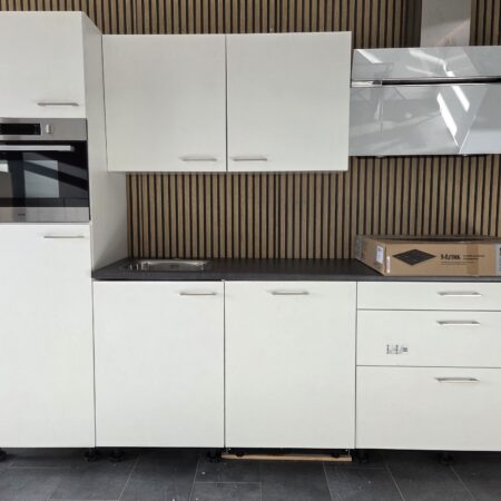 BRUYNZEEL ATLAS Compacte ca. 270 cm / Inclusief Apparatuur K/1188