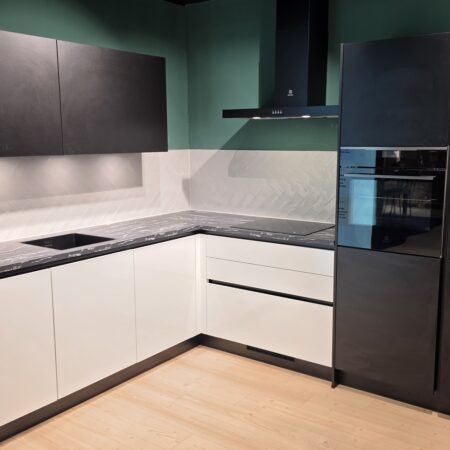 NIEUWE BRUYNZEEL LUXE Hoekkeuken inclusief Apparatuur K/1209